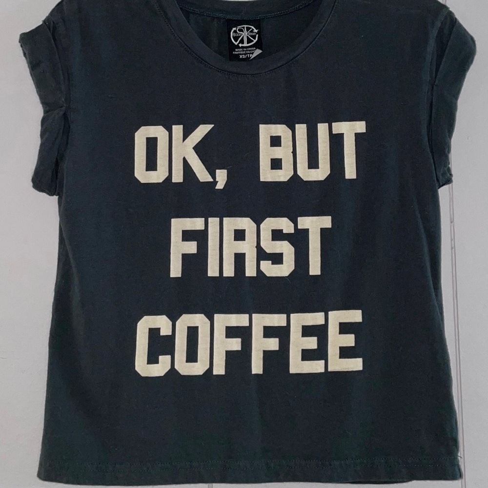 tee shirt